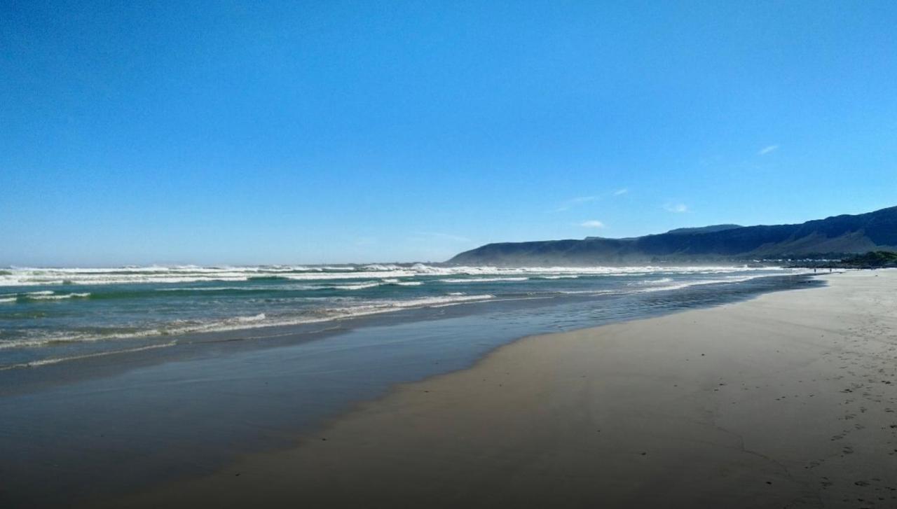 Hermanus Haven, Entire Home, On The Sea, Private Pool, Secure 外观 照片