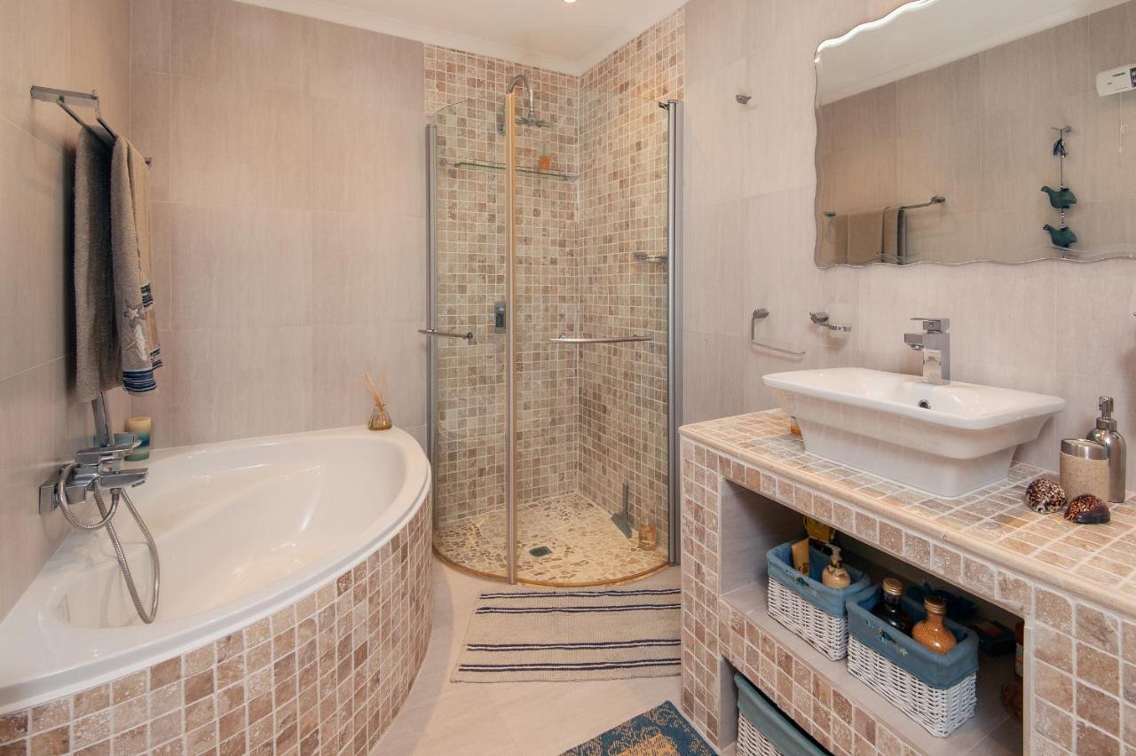 Hermanus Haven, Entire Home, On The Sea, Private Pool, Secure 外观 照片